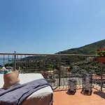 Rifugio Dei Poeti Апартаменты